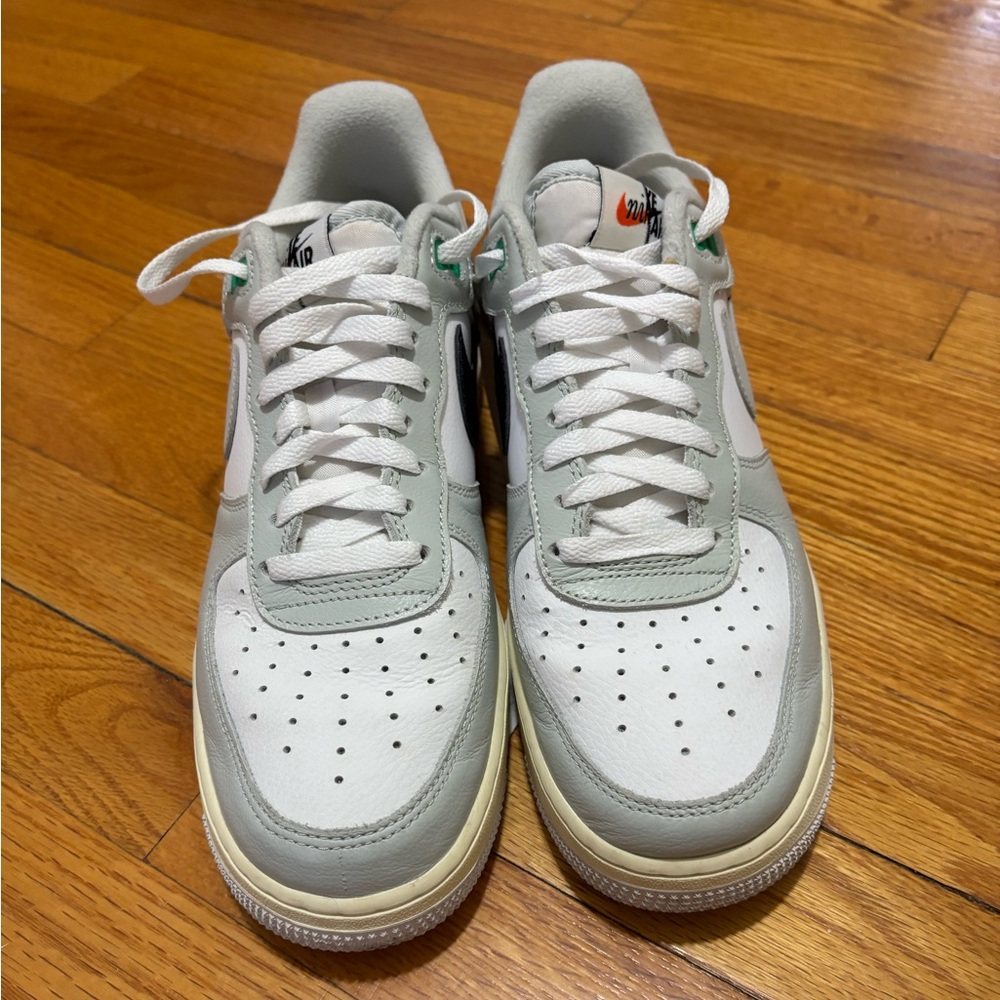Nike Air Force 1 sz 9.5